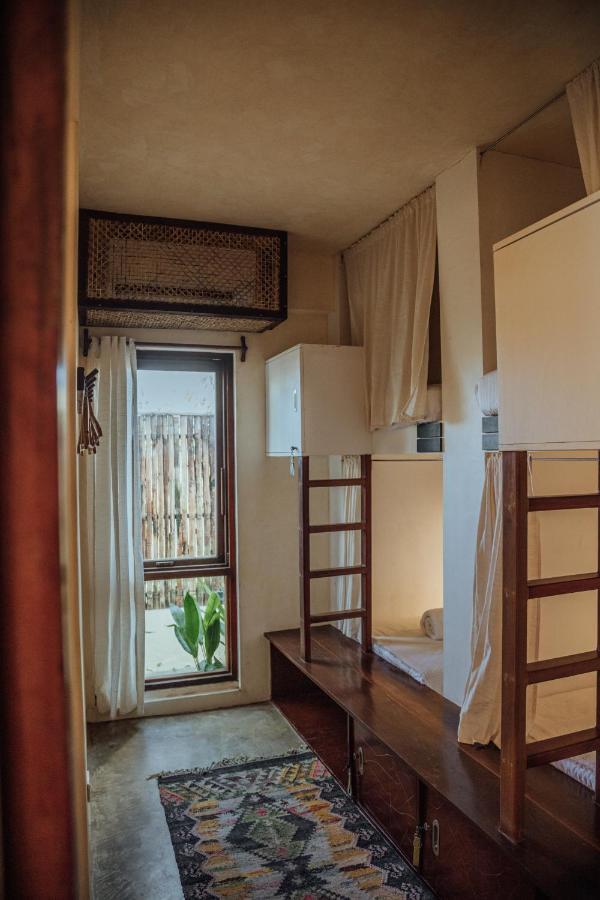 Vedya Boutique Hostel General Luna  Zewnętrze zdjęcie